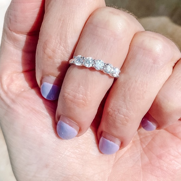 1.25tcw 925/Rhodium 5 Stone Anniversary Ring - Picture 9 of 15